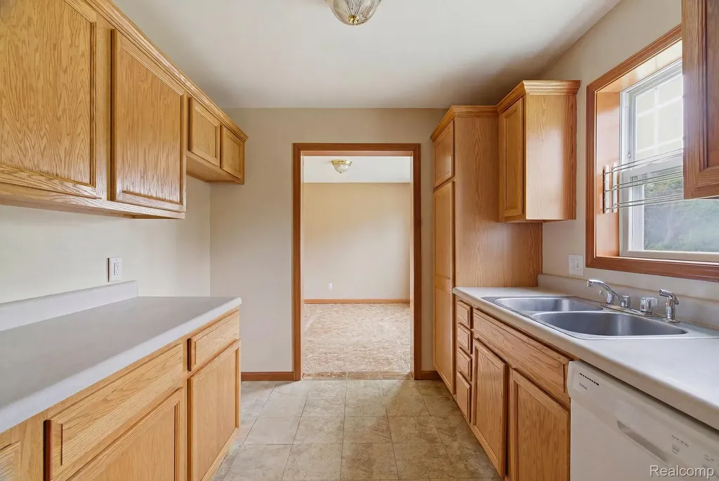 4783 Wayburn Street Detroit City MI 48224