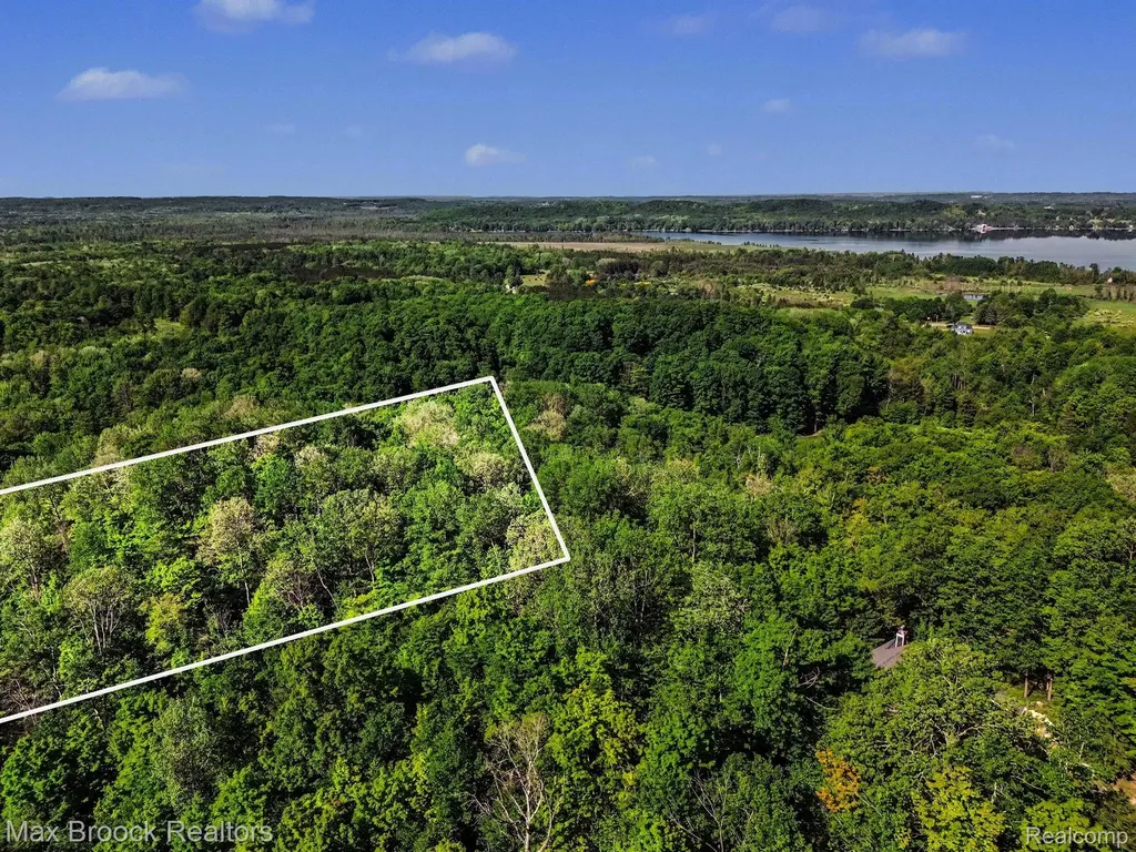 125 Legend Trail Custer Township MI 49615