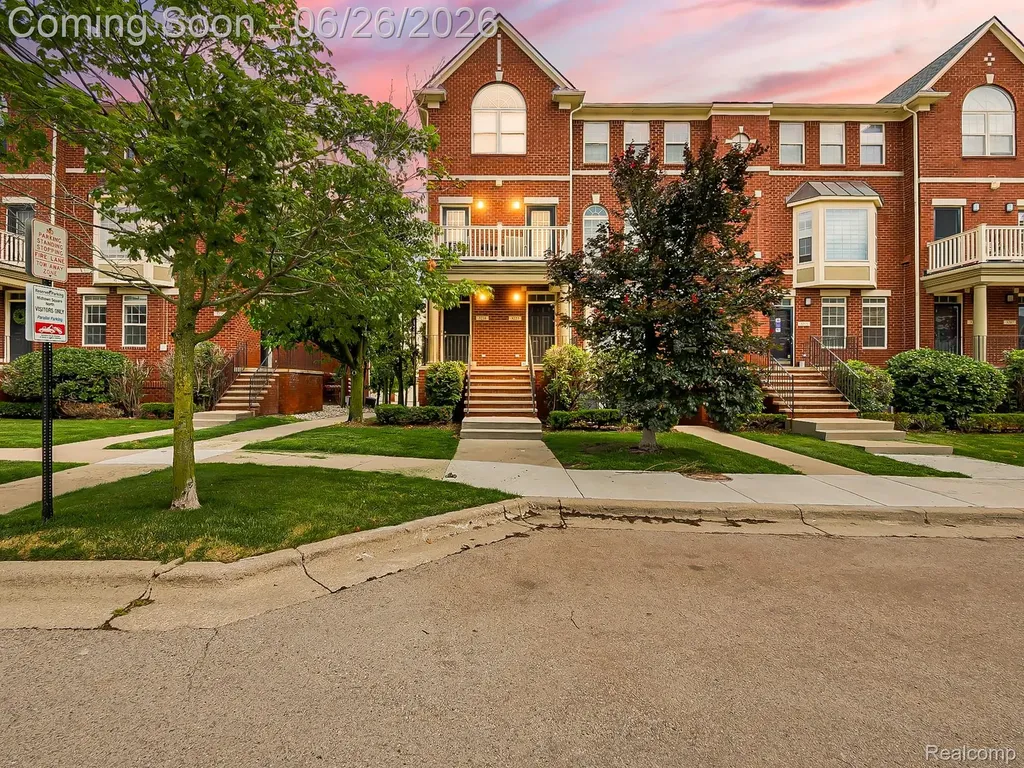 3231 Camden Drive Troy City MI 48084