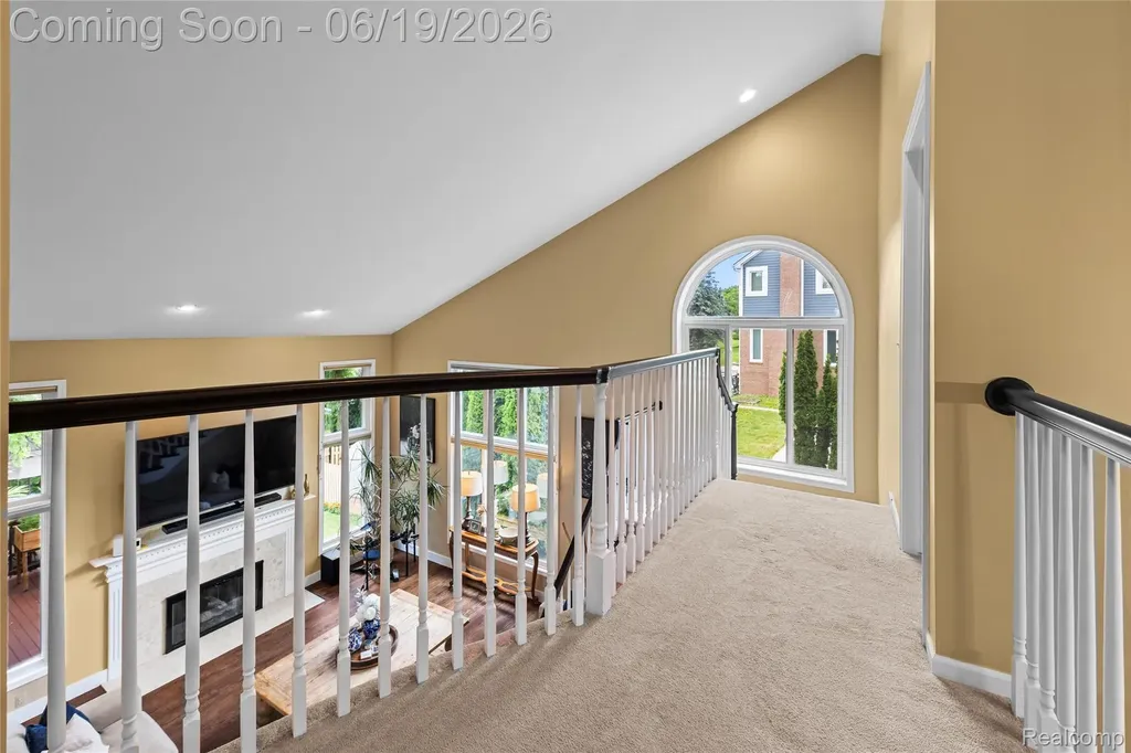 1781 Apple Ridge Court Rochester Hills City MI 48306