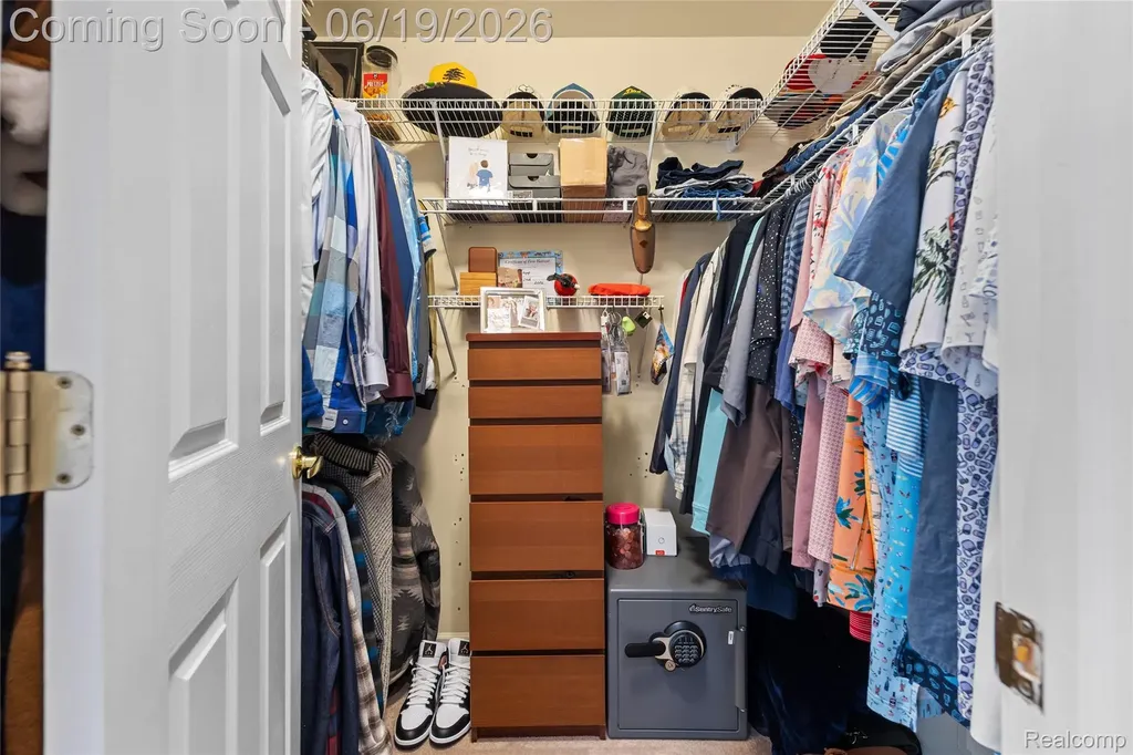 1781 Apple Ridge Court Rochester Hills City MI 48306
