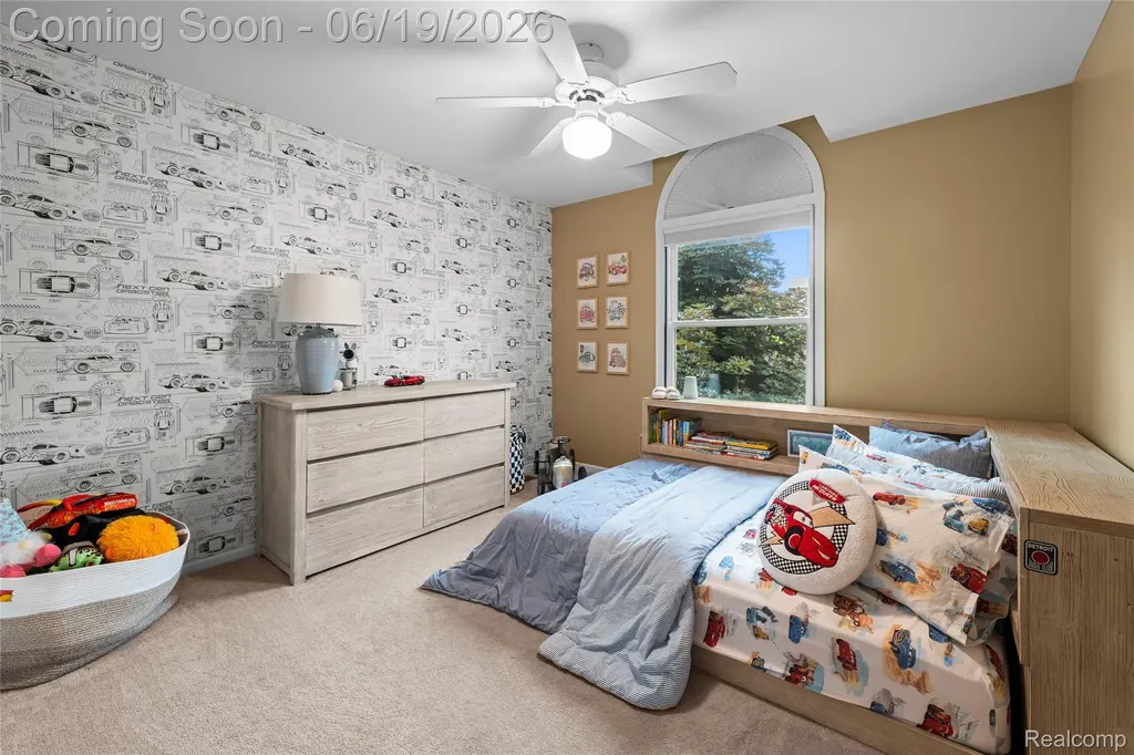 1781 Apple Ridge Court Rochester Hills City MI 48306