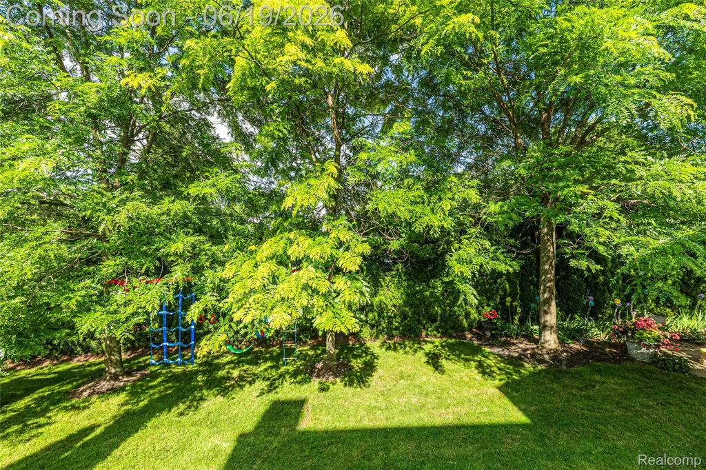 1781 Apple Ridge Court Rochester Hills City MI 48306