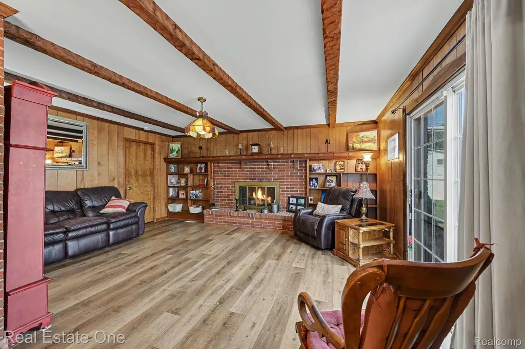 10928 Balfour Avenue Allen Park City MI 48101