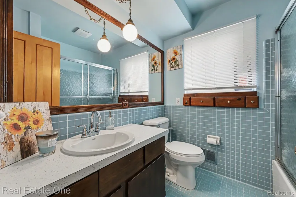 10928 Balfour Avenue Allen Park City MI 48101