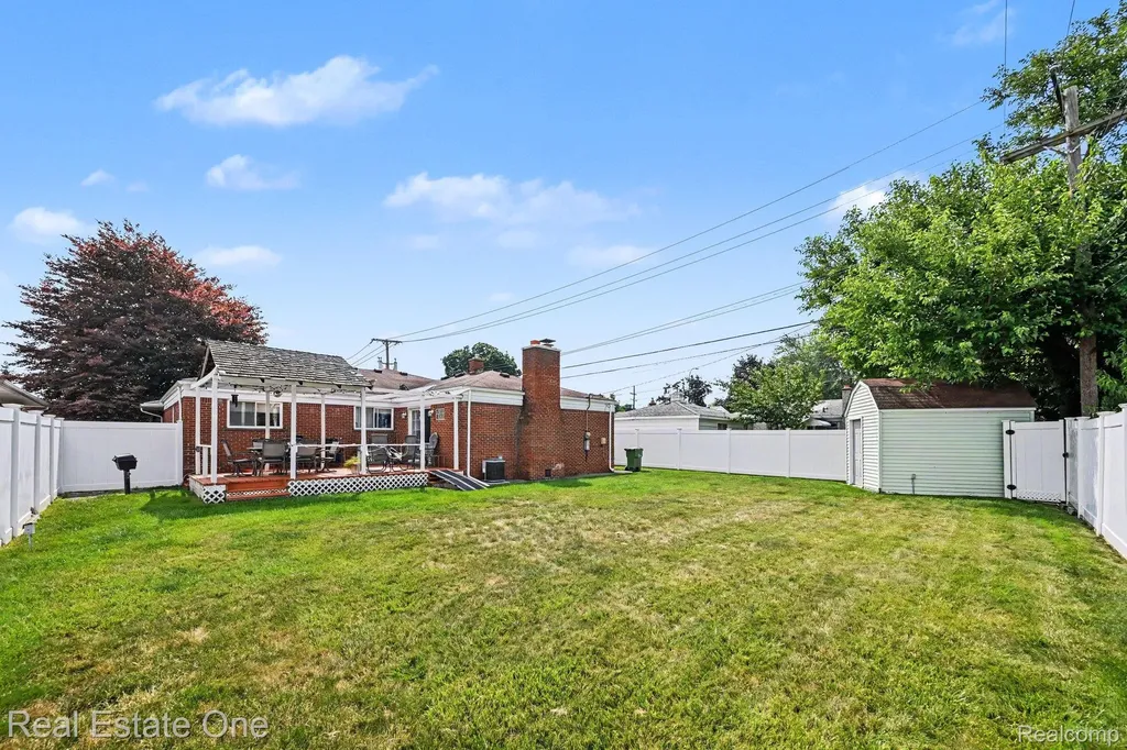 10928 Balfour Avenue Allen Park City MI 48101