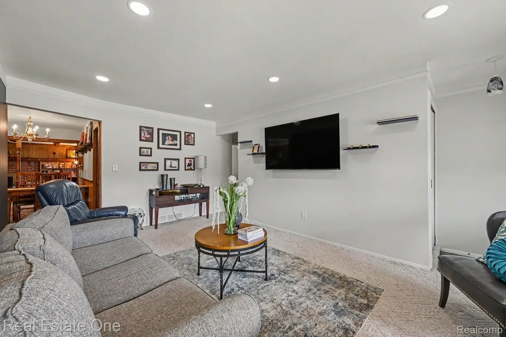 10928 Balfour Avenue Allen Park City MI 48101