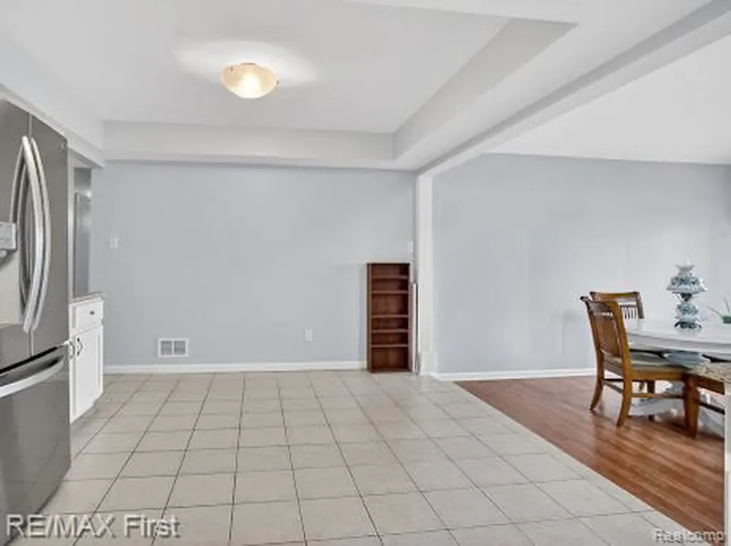 42446 Sycamore Drive Sterling Heights City MI 48313