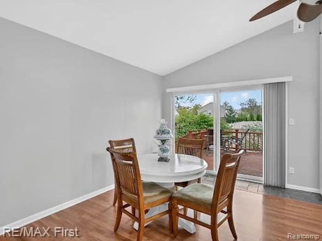 42446 Sycamore Drive Sterling Heights City MI 48313
