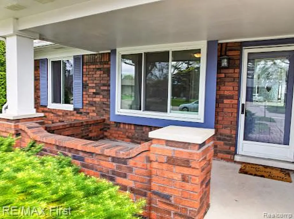 42446 Sycamore Drive Sterling Heights City MI 48313