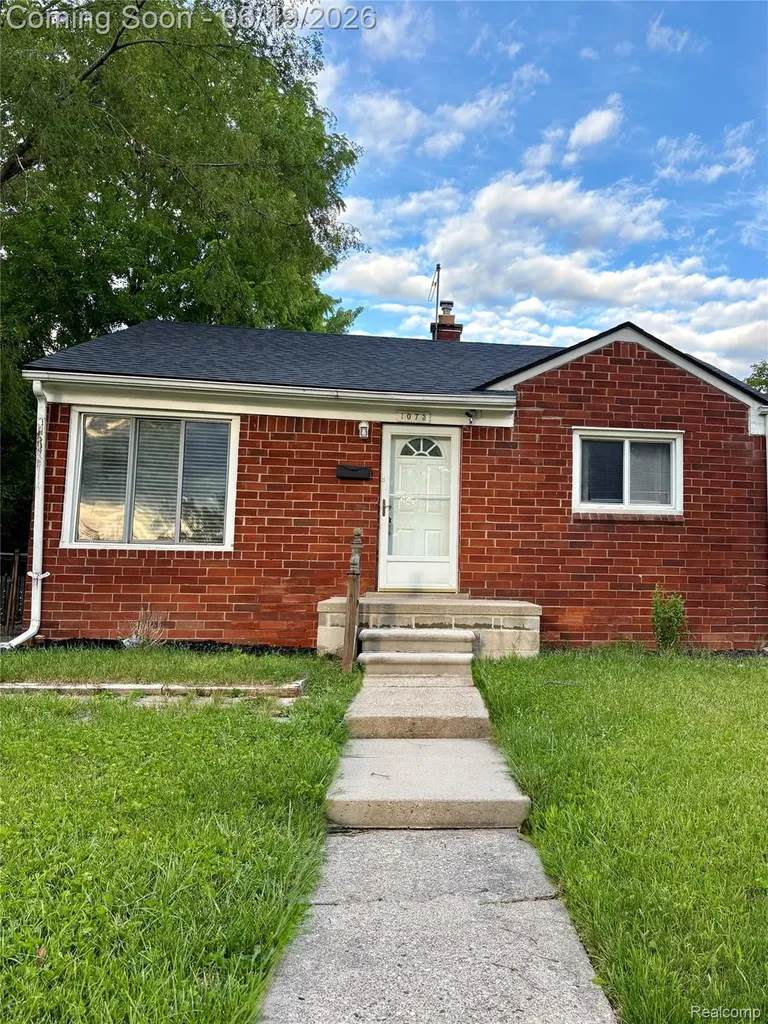 1073 Colonial Drive Inkster City MI 48141