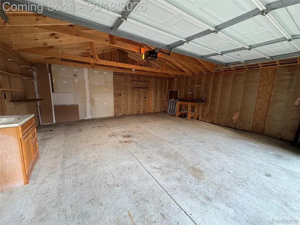 1073 Colonial Drive Inkster City MI 48141