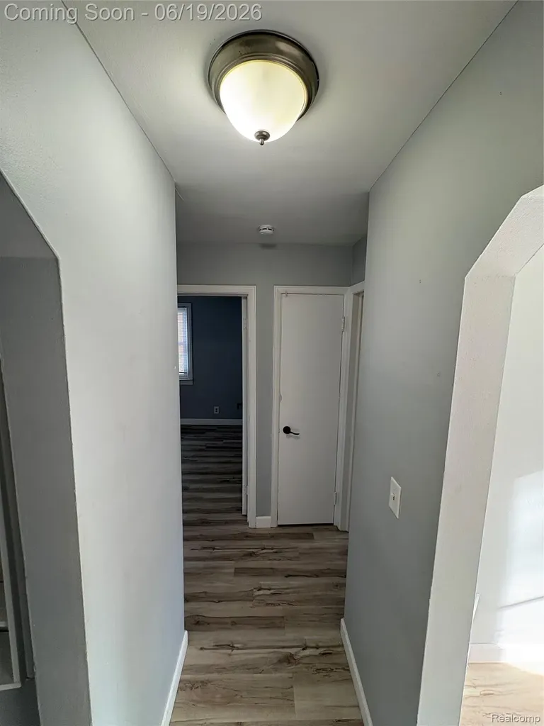 1073 Colonial Drive Inkster City MI 48141