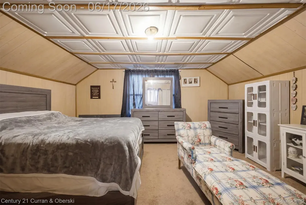 1854 Pagel Avenue Lincoln Park City MI 48146