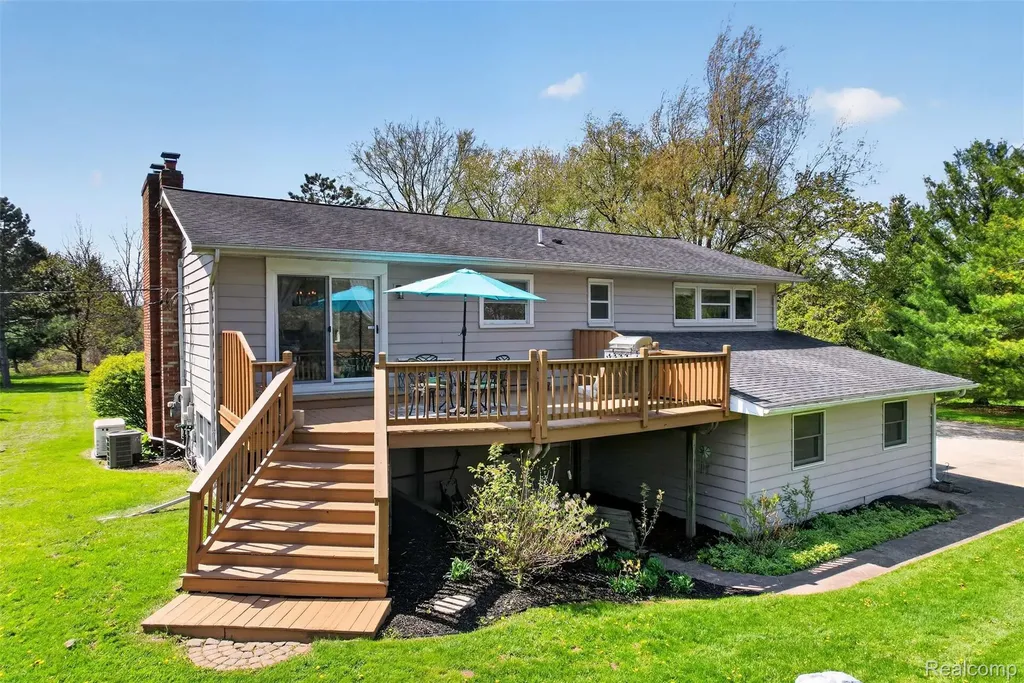 1180 N Hurd Road Brandon Charter Township MI 48462