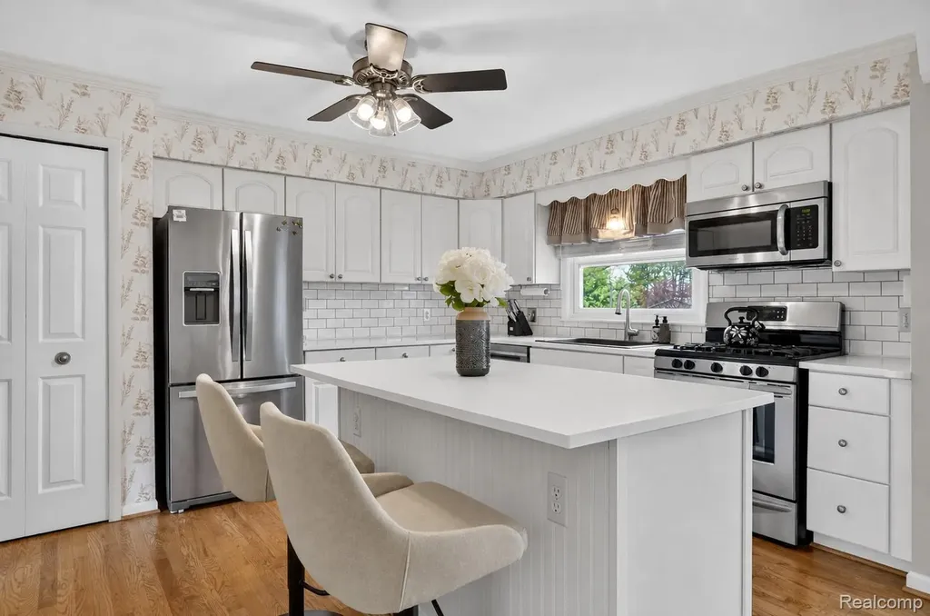 1180 N Hurd Road Brandon Charter Township MI 48462