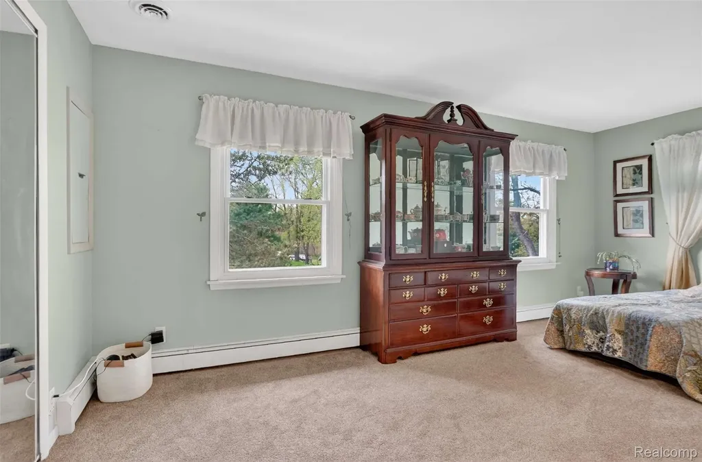 1180 N Hurd Road Brandon Charter Township MI 48462