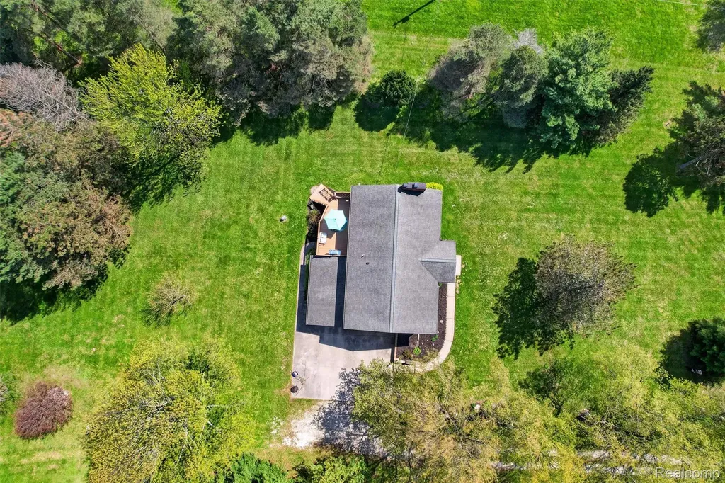 1180 N Hurd Road Brandon Charter Township MI 48462