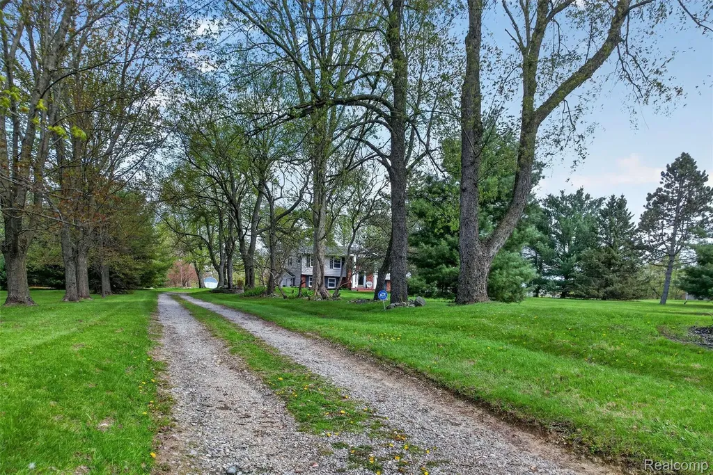1180 N Hurd Road Brandon Charter Township MI 48462
