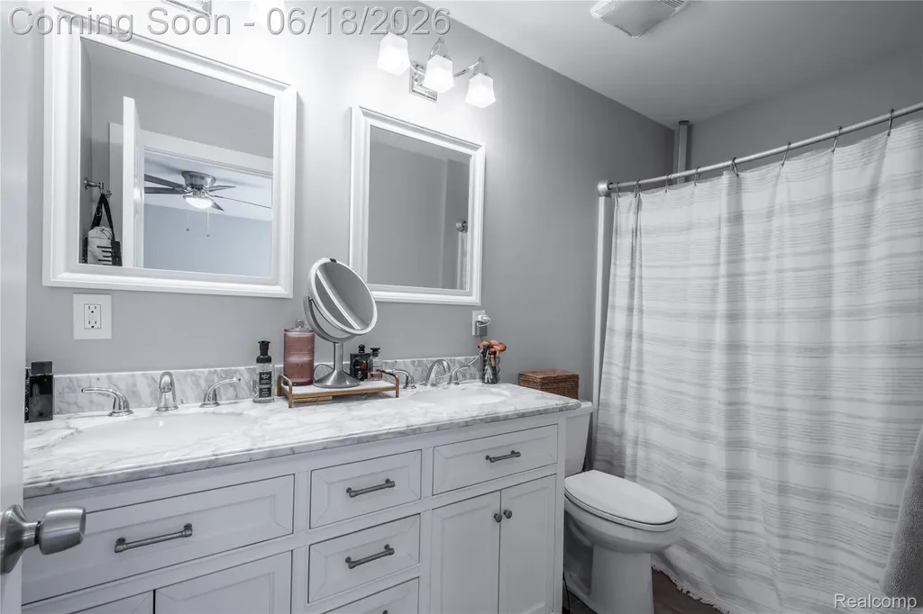 145 Whispering Pines Drive Fenton City MI 48430
