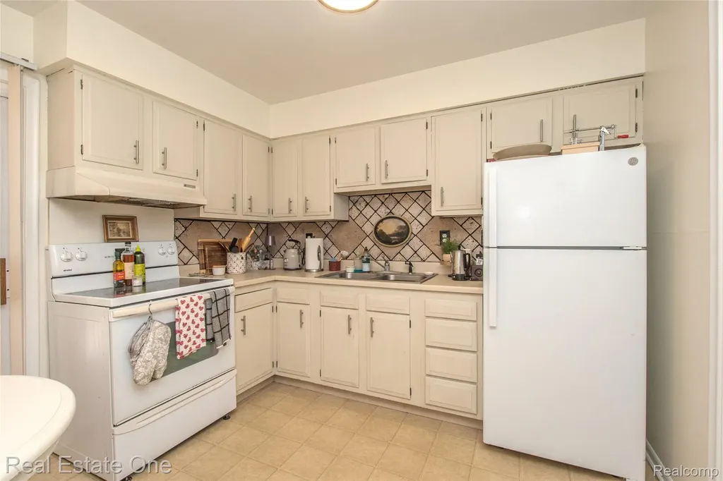 207 Murphy Street Linden City MI 48451