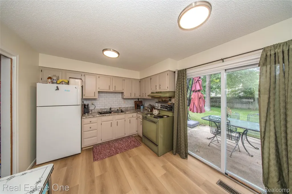 207 Murphy Street Linden City MI 48451