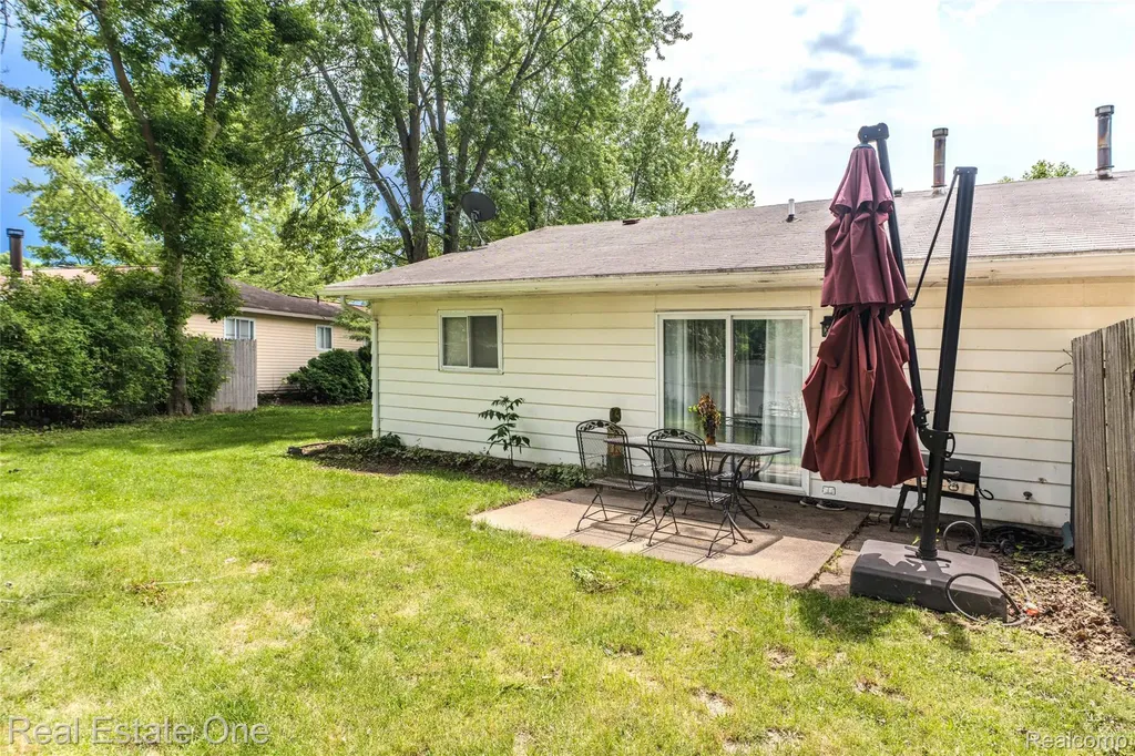 207 Murphy Street Linden City MI 48451