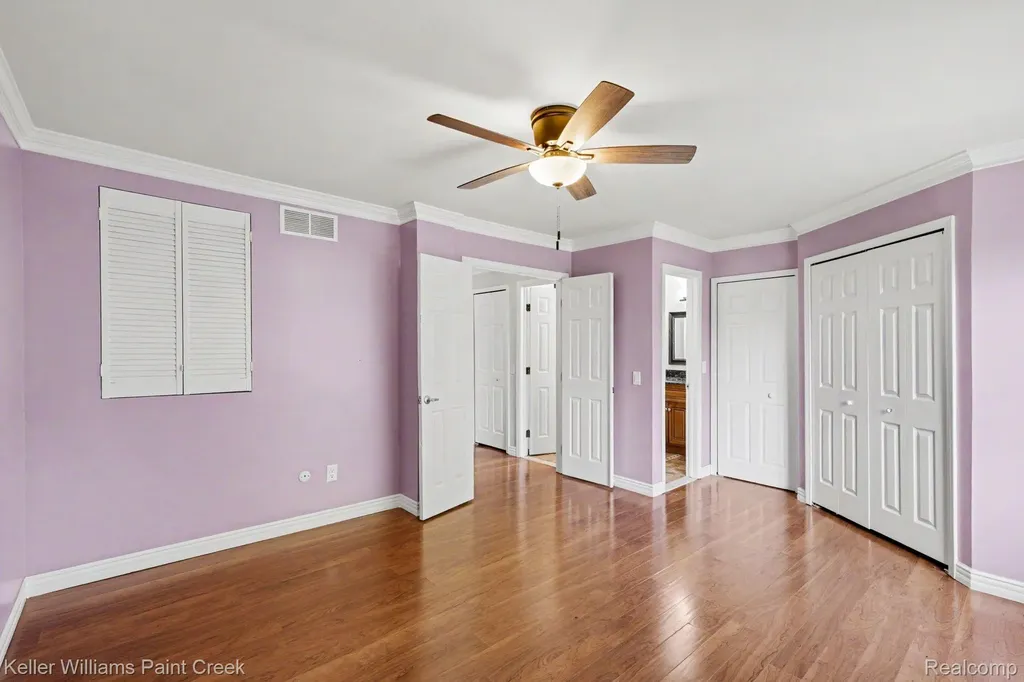 44820 Yorkshire Drive Novi City MI 48375