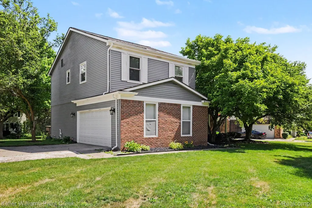 44820 Yorkshire Drive Novi City MI 48375
