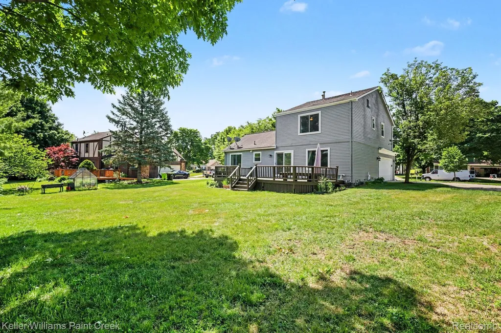 44820 Yorkshire Drive Novi City MI 48375