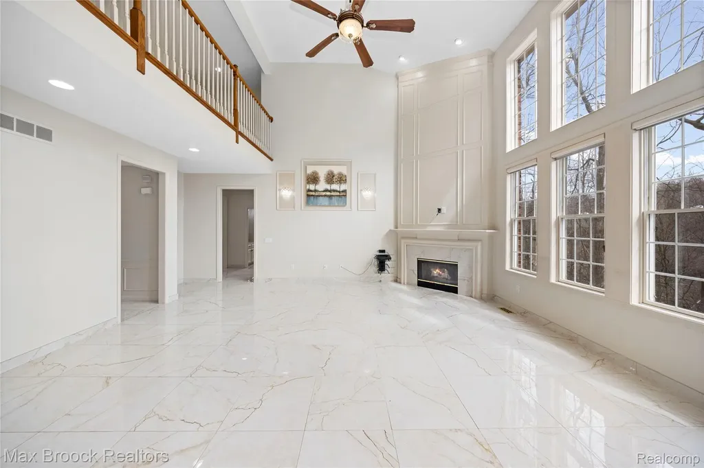 7083 Chatham Court West Bloomfield Charter Township MI 48322