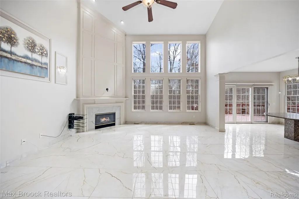 7083 Chatham Court West Bloomfield Charter Township MI 48322