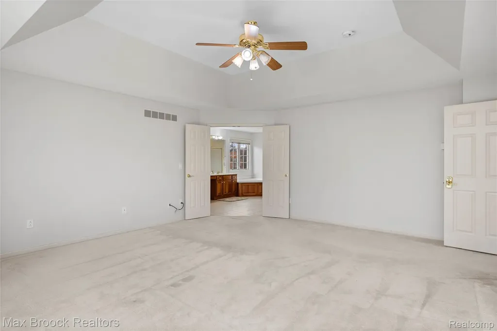 7083 Chatham Court West Bloomfield Charter Township MI 48322