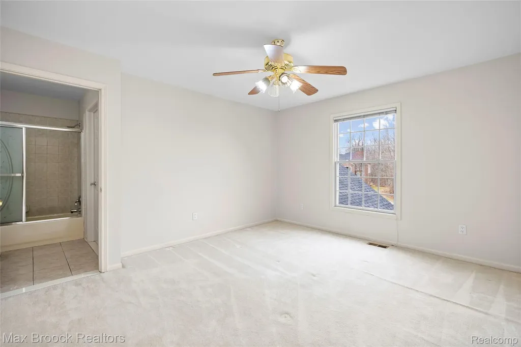 7083 Chatham Court West Bloomfield Charter Township MI 48322