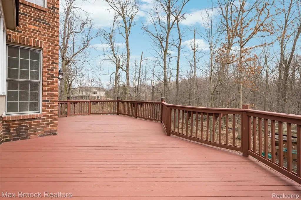 7083 Chatham Court West Bloomfield Charter Township MI 48322