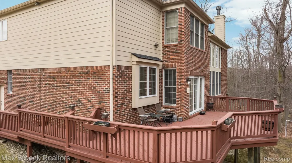 7083 Chatham Court West Bloomfield Charter Township MI 48322