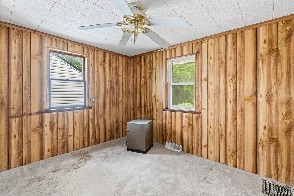 1975 Porter Road White Lake Charter Township MI 48383