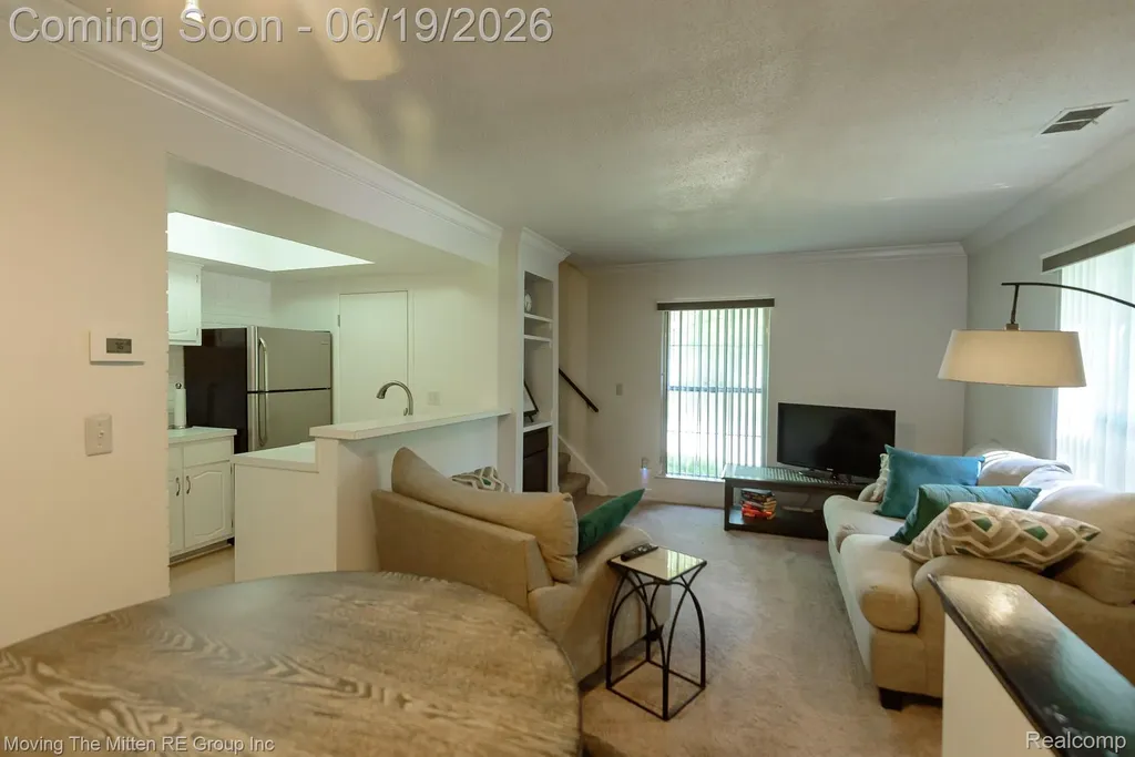 6908 W New Providence Way W Canton Charter Township MI 48187