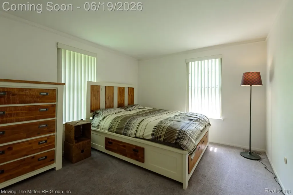 6908 W New Providence Way W Canton Charter Township MI 48187