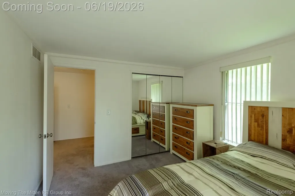 6908 W New Providence Way W Canton Charter Township MI 48187
