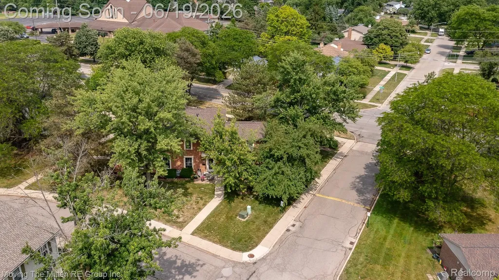 6908 W New Providence Way W Canton Charter Township MI 48187