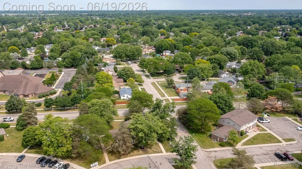 6908 W New Providence Way W Canton Charter Township MI 48187
