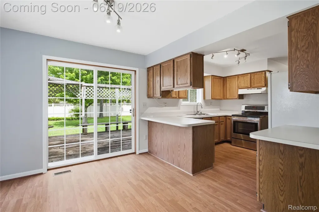 2850 Elmwood Avenue Ann Arbor City MI 48104