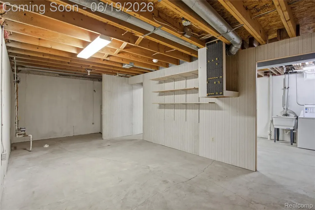 2850 Elmwood Avenue Ann Arbor City MI 48104