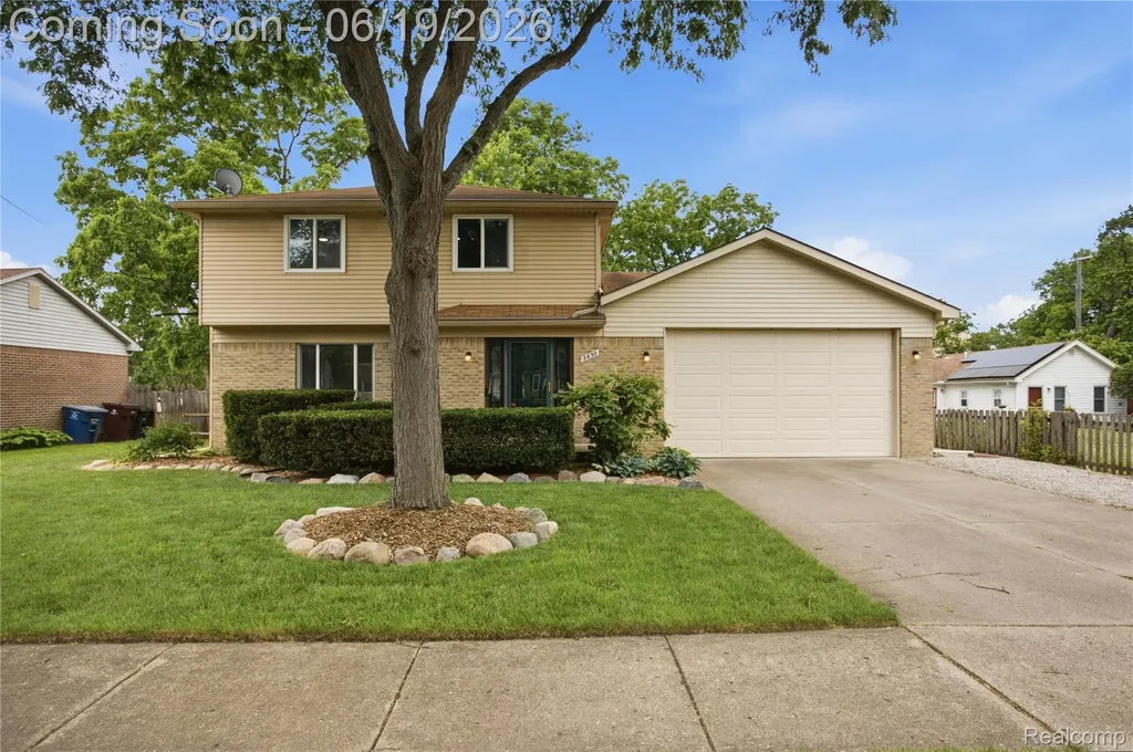 2850 Elmwood Avenue Ann Arbor City MI 48104