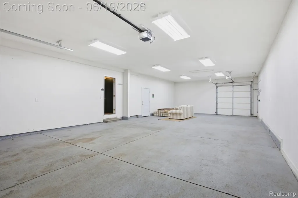 2850 Elmwood Avenue Ann Arbor City MI 48104