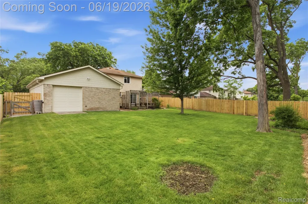 2850 Elmwood Avenue Ann Arbor City MI 48104
