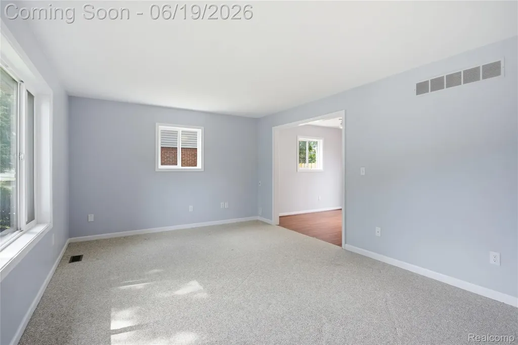 2850 Elmwood Avenue Ann Arbor City MI 48104