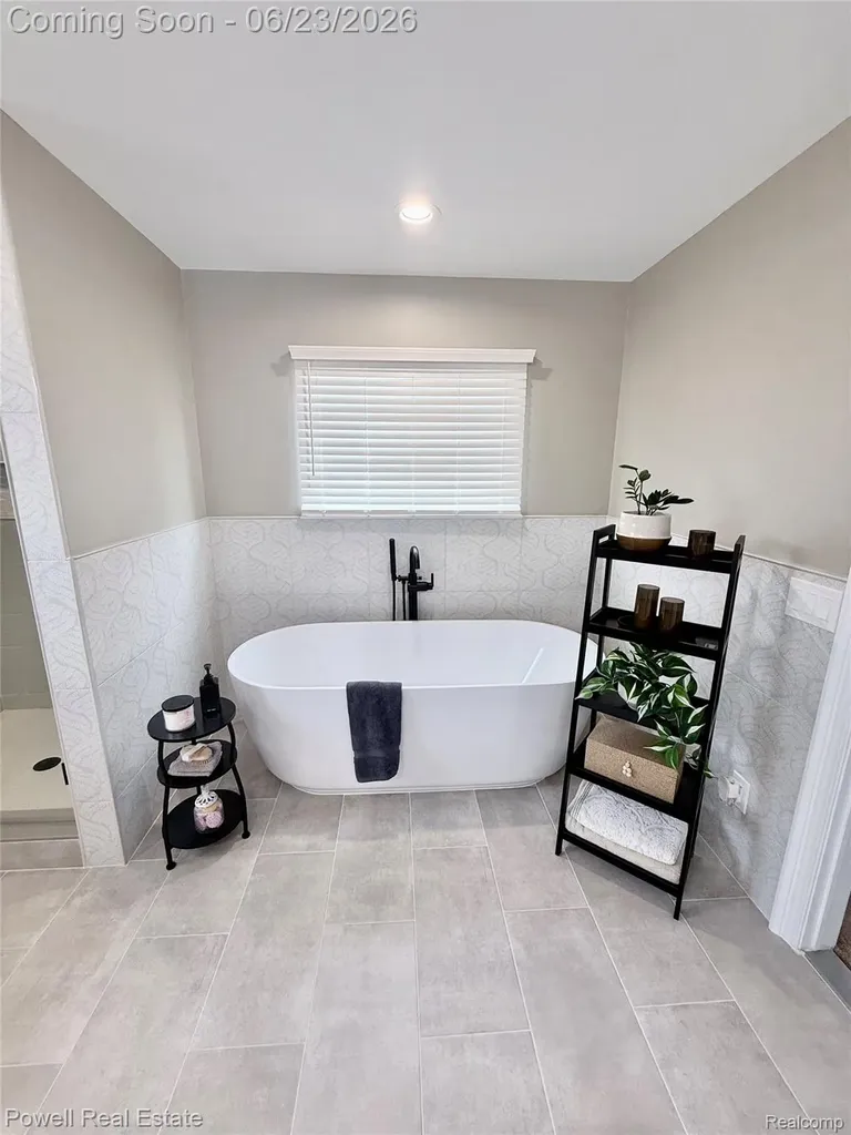 50772 Alden Drive Macomb Township MI 48044
