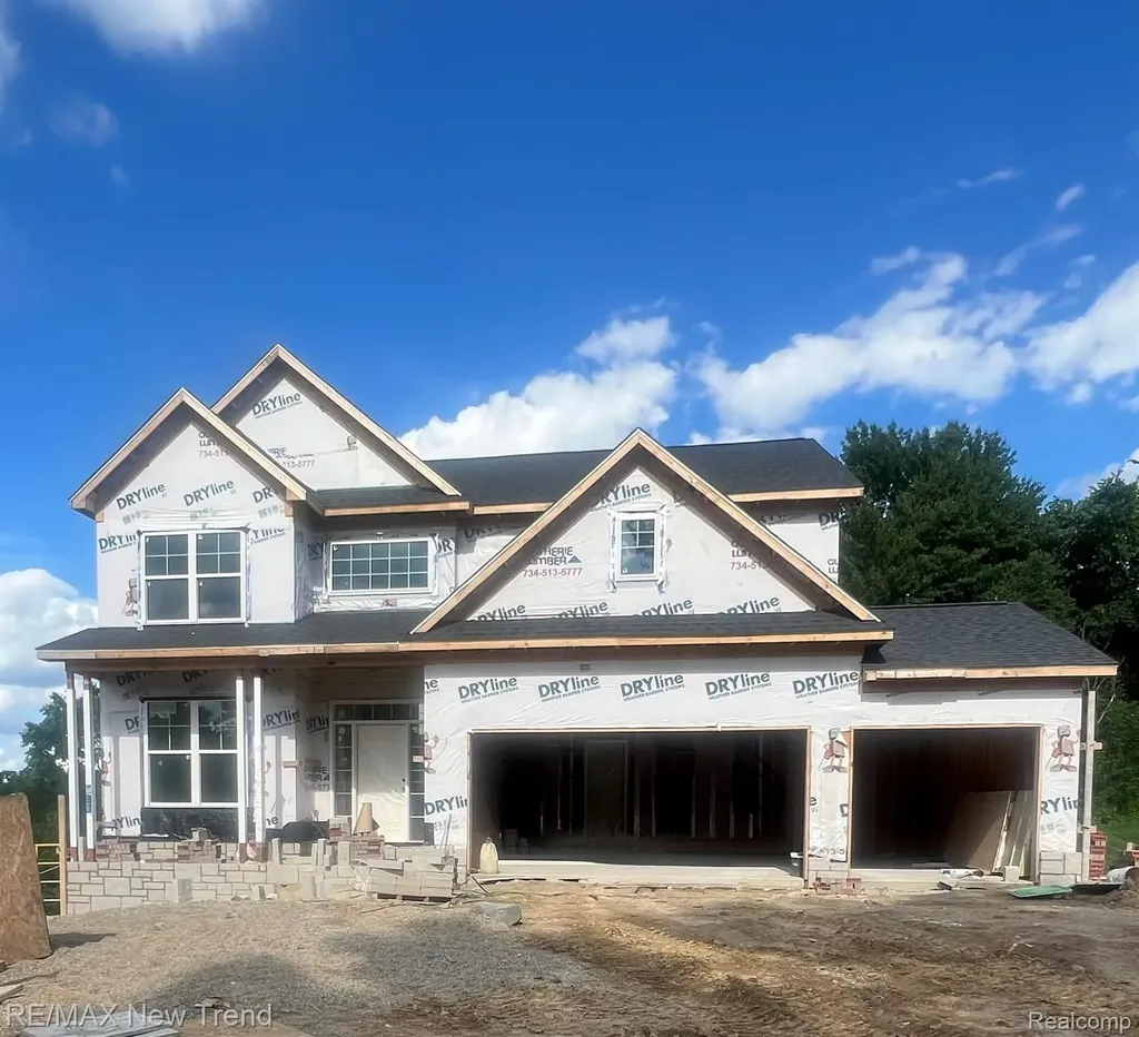 2100 Crested Butte Drive White Lake Charter Township MI 48383